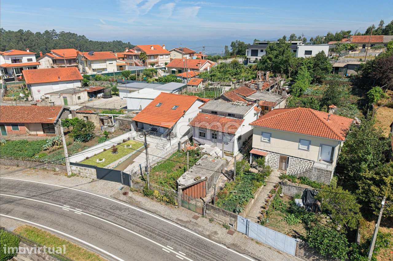 Moradia Individual T3 com Lote de Terreno de 600 m² em Espinho, Braga - Grande imagem: 4/17