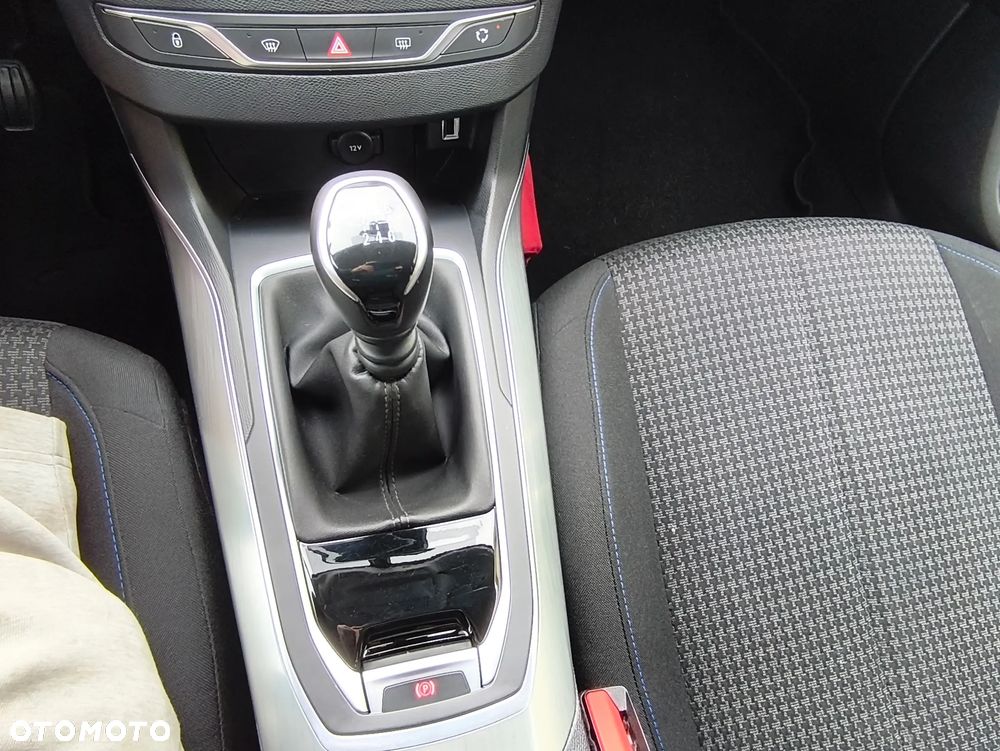 Peugeot 308 BlueHDi 100 Stop & Start Active - 29