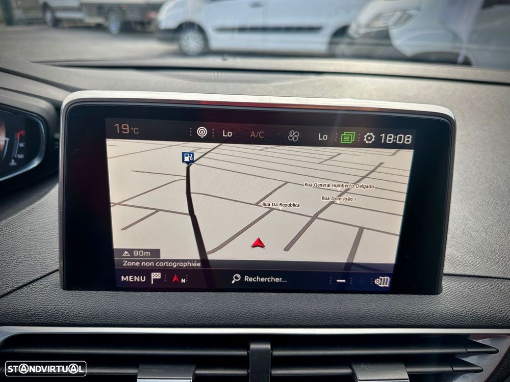 Peugeot 3008 1.6 BlueHDi GT Line EAT6 - 14