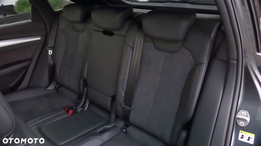 Audi Q5 Sportback - 25
