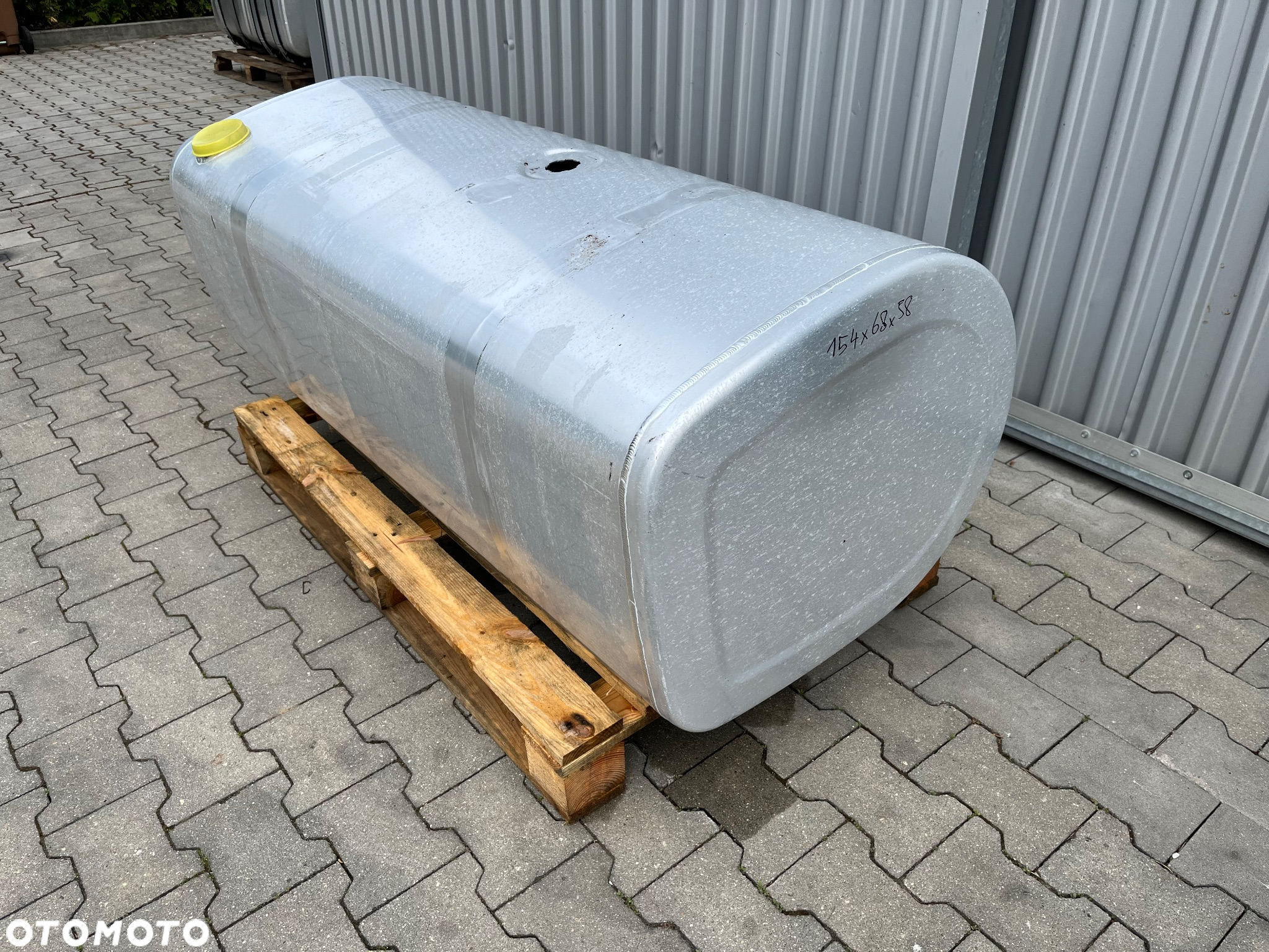 Zbiornik paliwa Volvo FH FM Renault 475 litrów bak low deck - 2