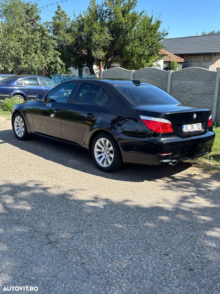 BMW Seria 5 520d Aut. - 7