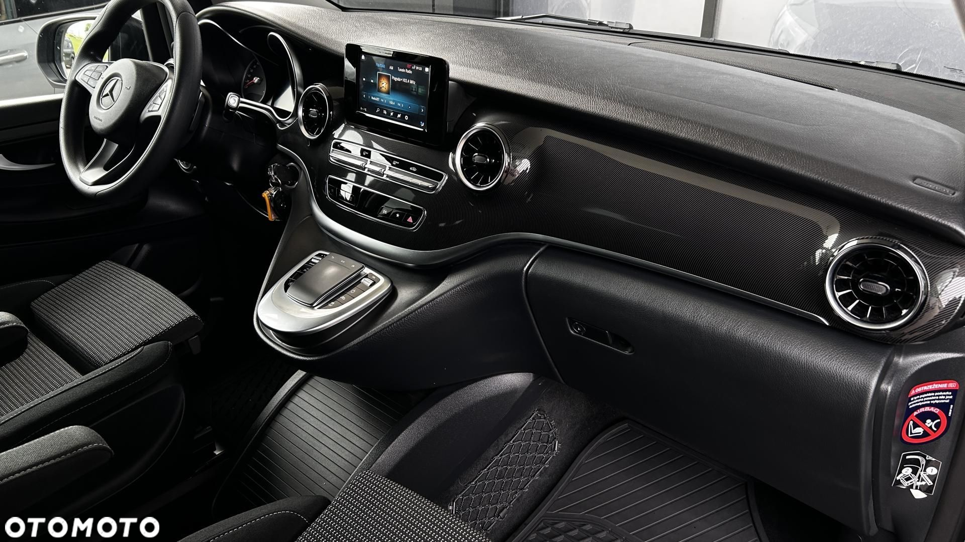 Mercedes-Benz Klasa V 250 d 4-Matic 9G-Tronic - 24