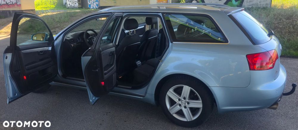 Audi A4 Avant - 17