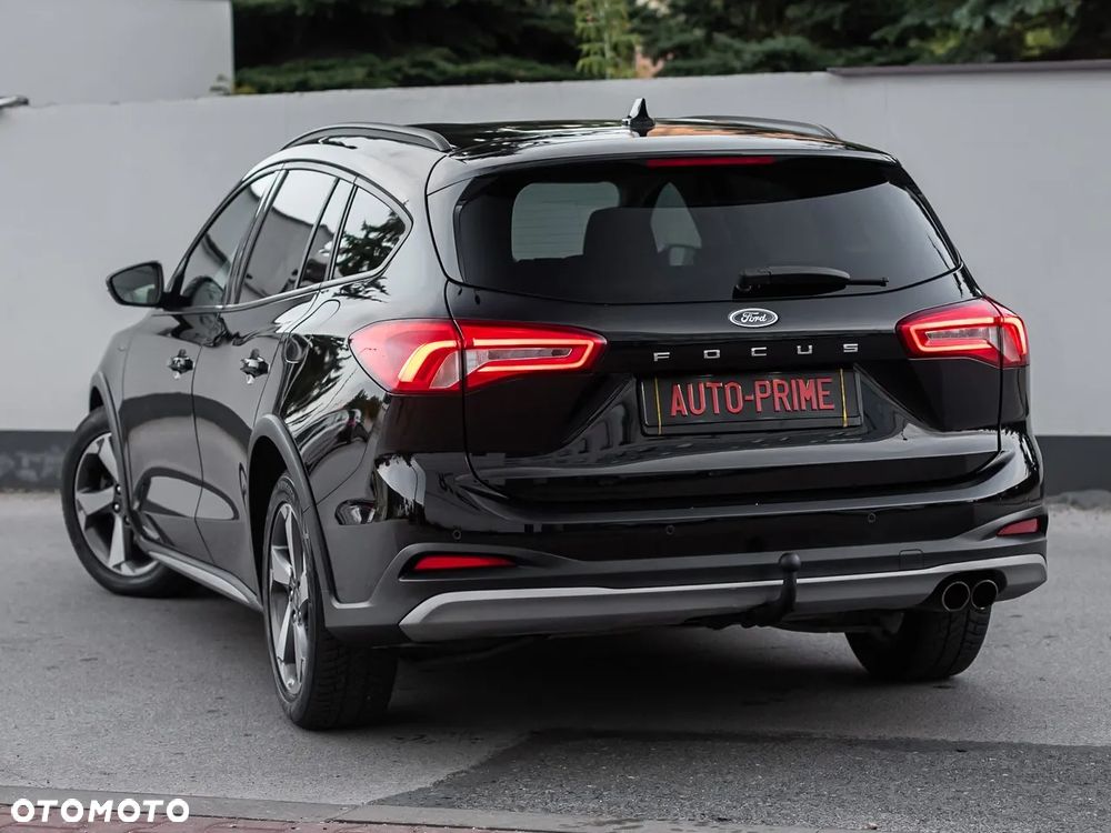 Ford Focus SW - 8