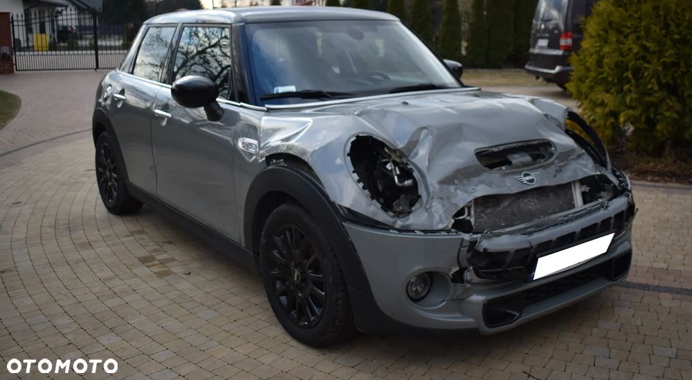 MINI Cooper S Standard - 5