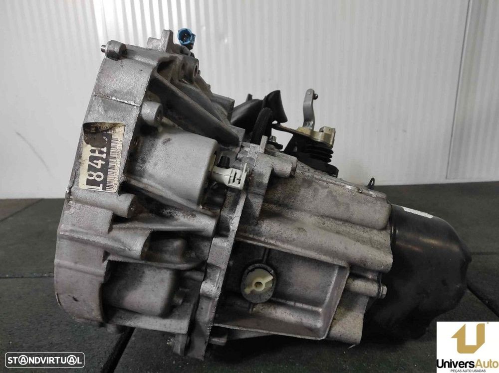 CAIXA DE VELOCIDADES RENAULT CLIO III TOM TOM EDITION - 4