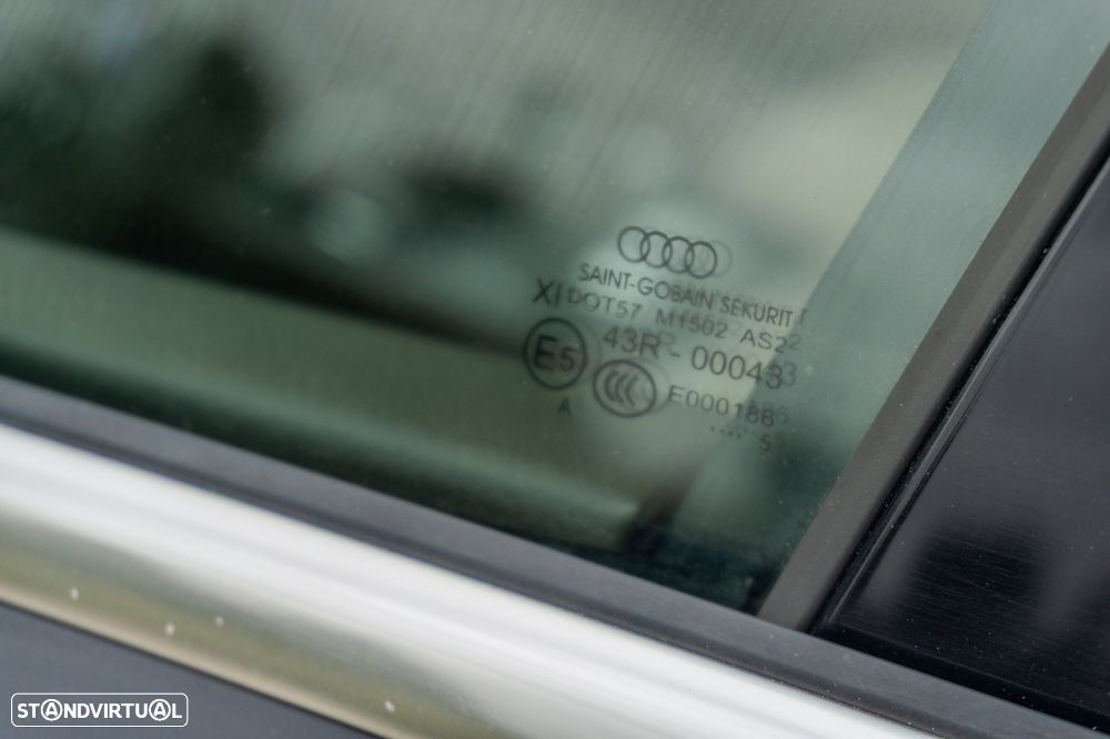 Audi A6 Avant 2.0 TDi Exclusive S tronic - 4