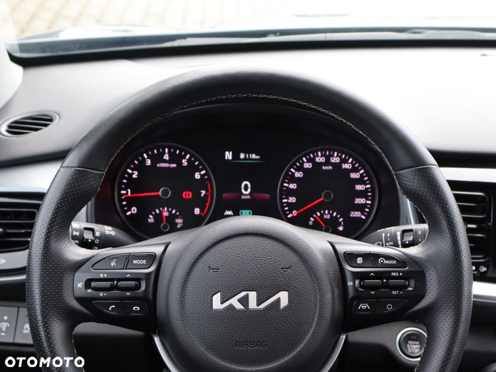 Kia Stonic - 10
