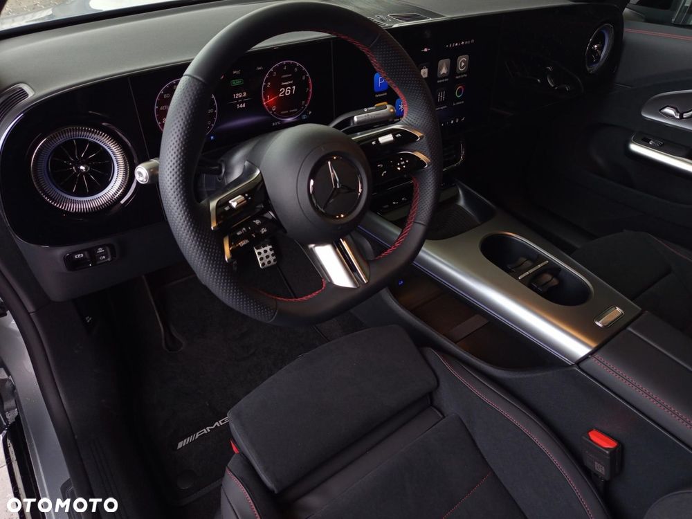 Mercedes-Benz CLA - 6