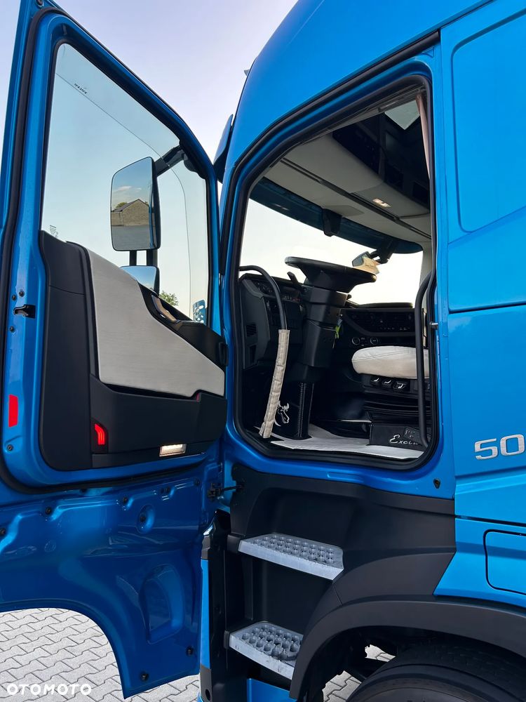 Volvo FH 500/Euro6/1 turbina /IDEALNY/ Nowe sprzęgło/Metalik/ Salon PL / Halogeny/Alufelgi //Klima Postojowa// 4 poduszki tył - 12