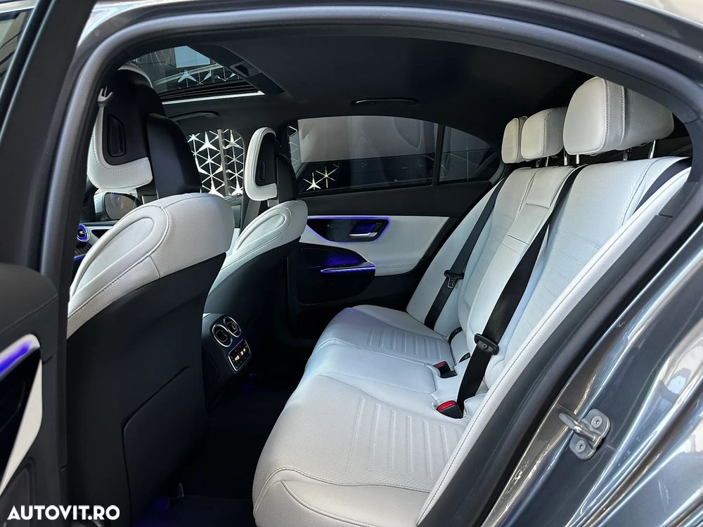 Mercedes-Benz C 300 MHEV 4MATIC - 9