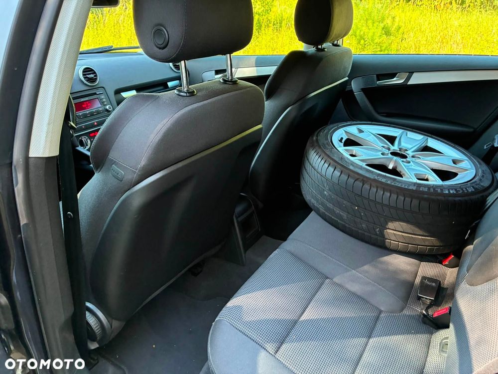 Audi A3 Sportback 1.8 TFSI Attraction - 14