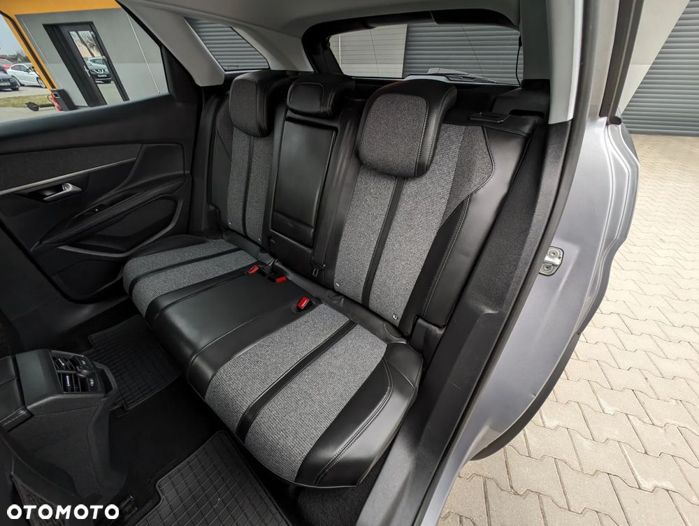 Peugeot 3008 PureTech 130 Stop & Start GPF Allure - 38