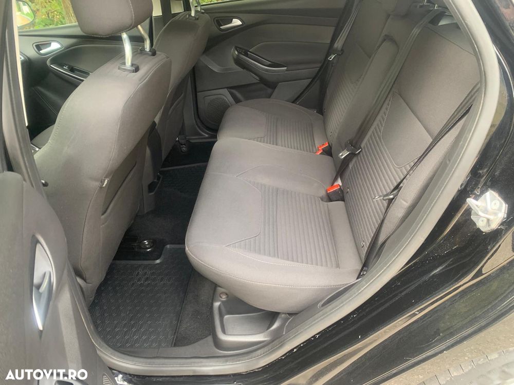 Ford Focus 1.5 EcoBlue Start-Stopp-System Aut. TITANIUM - 11