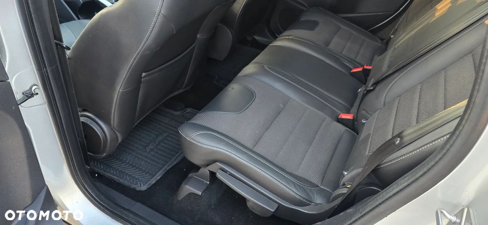 Ford Kuga 2.0 TDCi 4WD Titanium Plus - 11