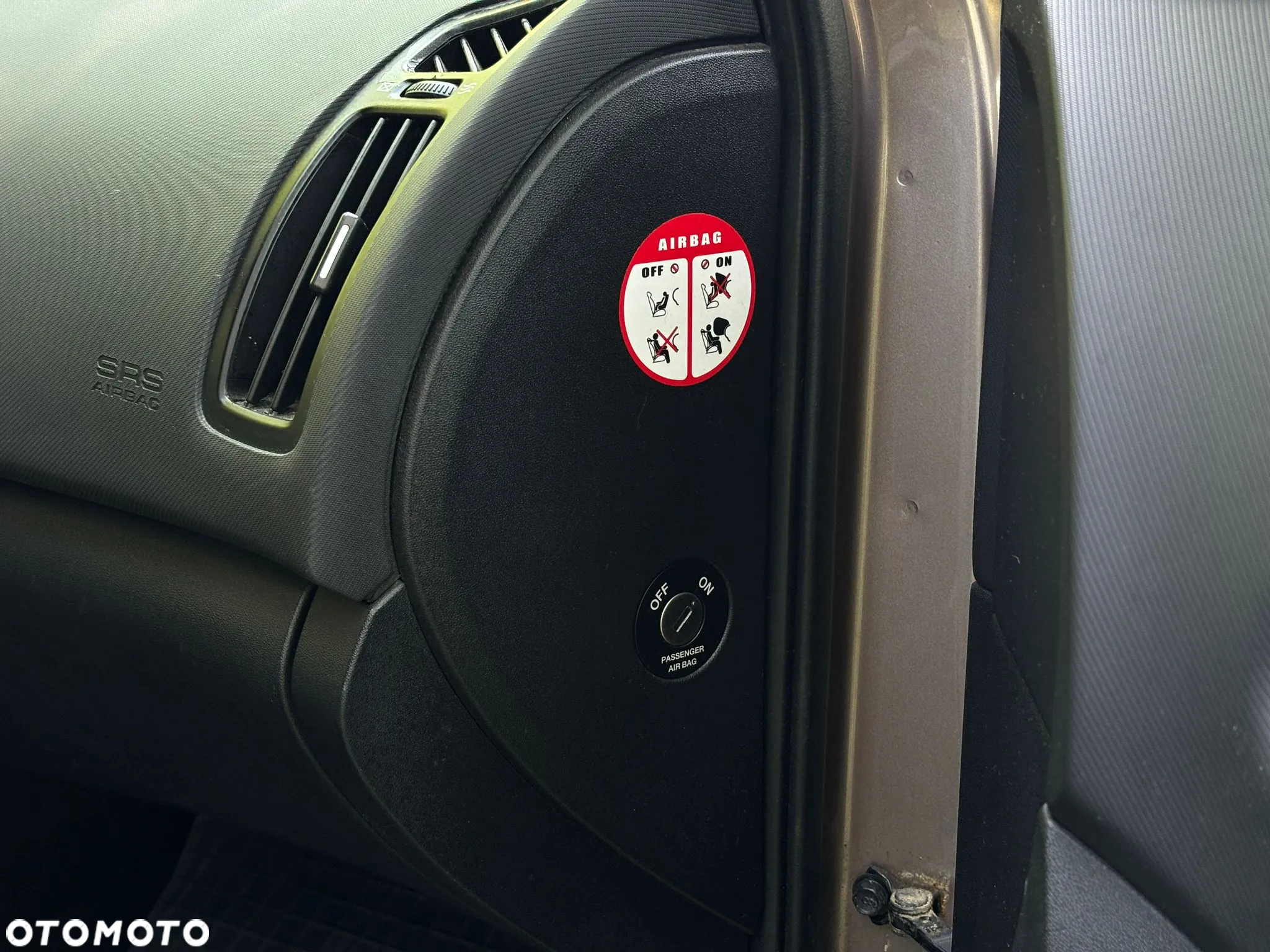 Kia Ceed 1.6 CRDi SW LX - 18