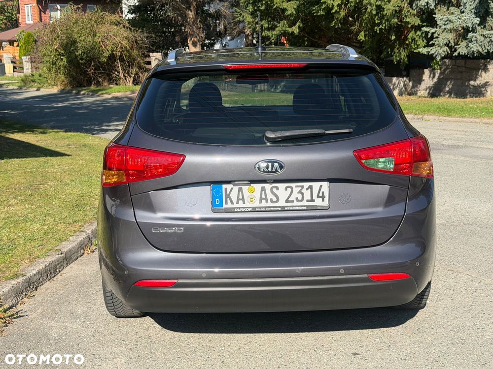 Kia Ceed 1.6 GDI Platinum Edition - 10