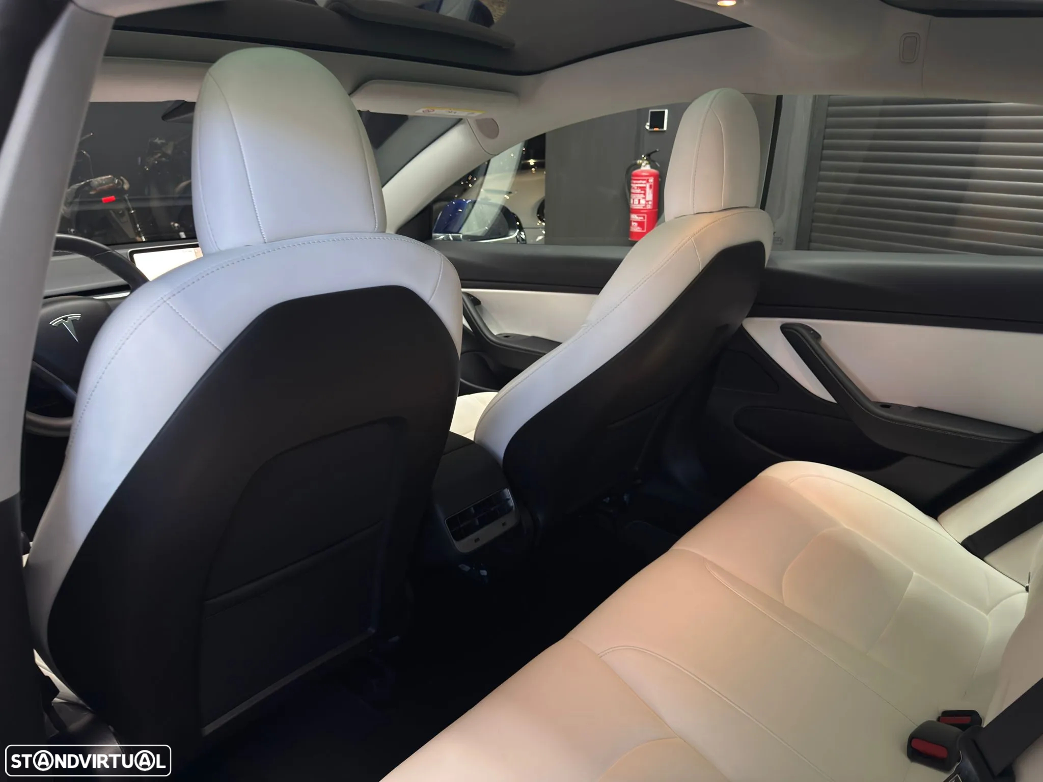 Tesla Model 3 Long-Range Dual Motor AWD - 19
