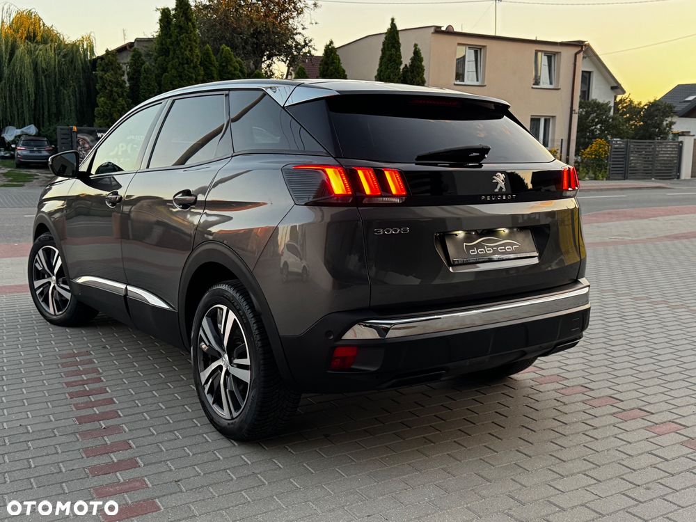 Peugeot 3008 BlueHDi 130 Stop & Start EAT8 Allure - 23