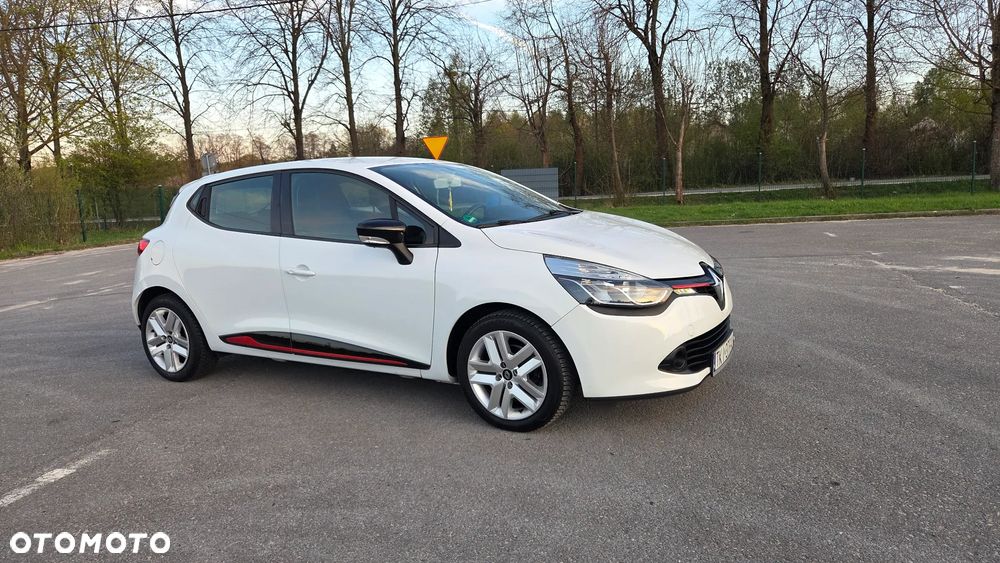 Renault Clio 1.2 16V 75 Luxe - 1