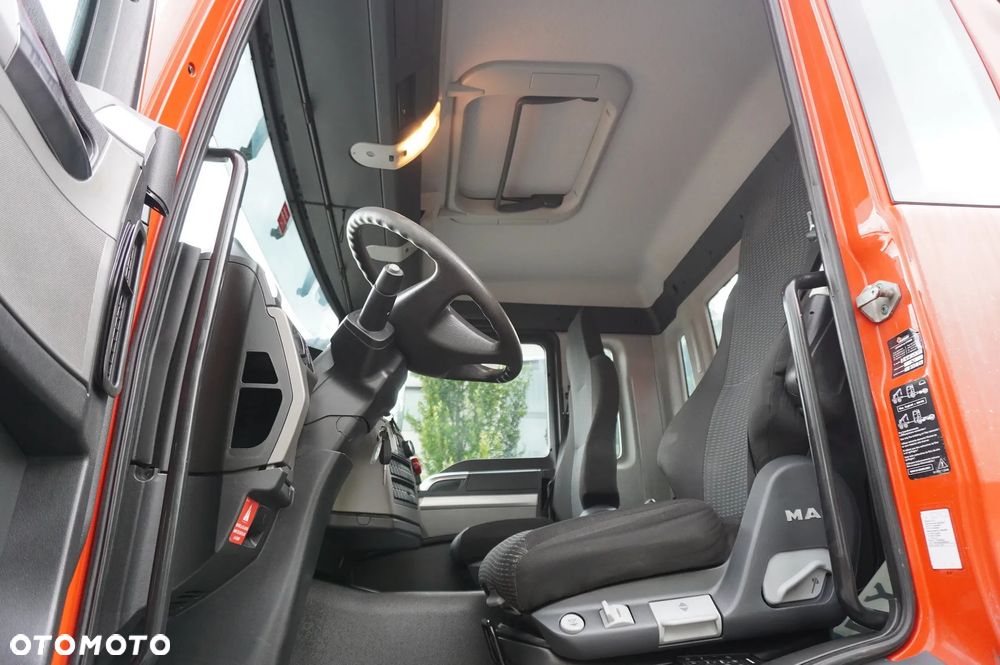 MAN TGS 35.360 E6 8×2 / HDS Fassi F235A.2.22 / pilot_255790 - 13
