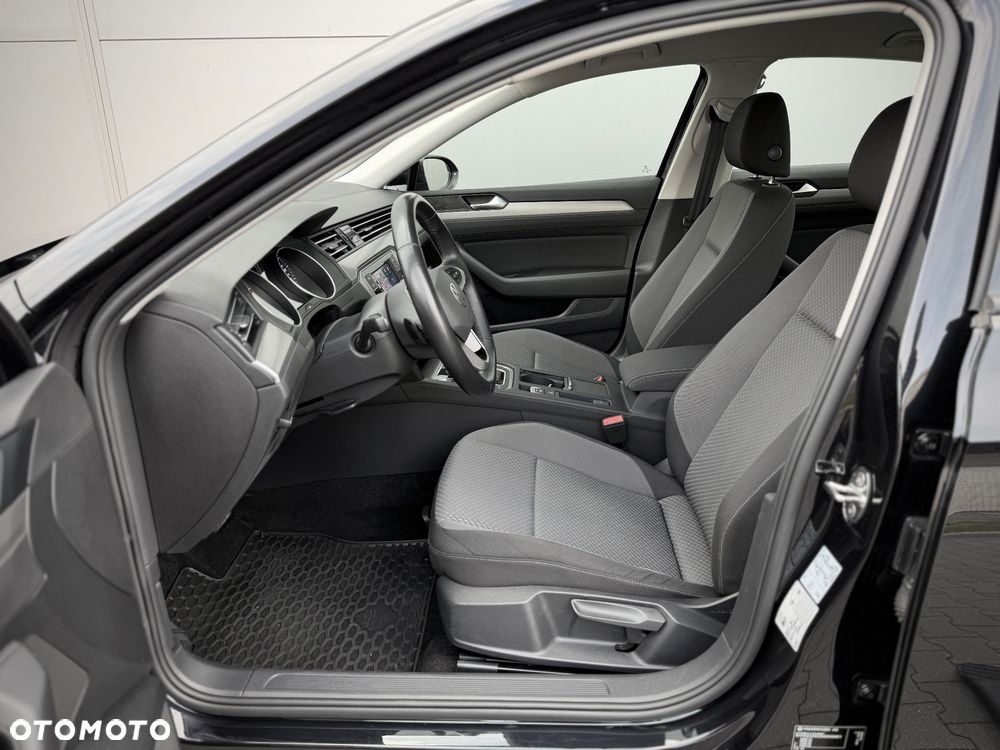 Volkswagen Passat 1.5 TSI EVO Business DSG - 22