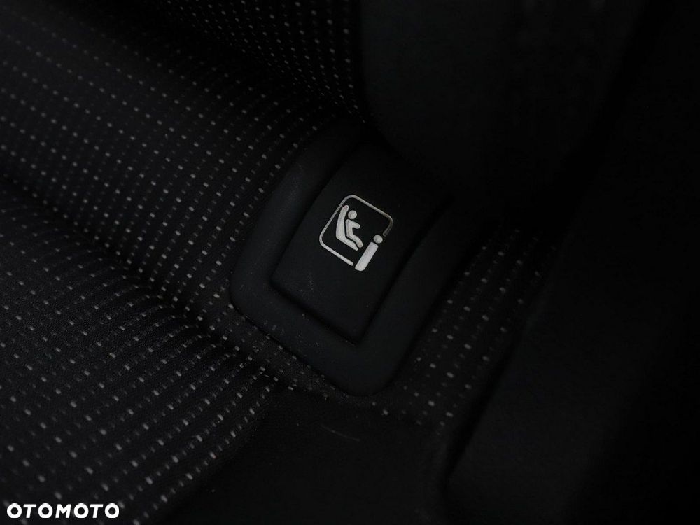 Kia Sportage 1.6 T-GDI 2WD VISION - 37