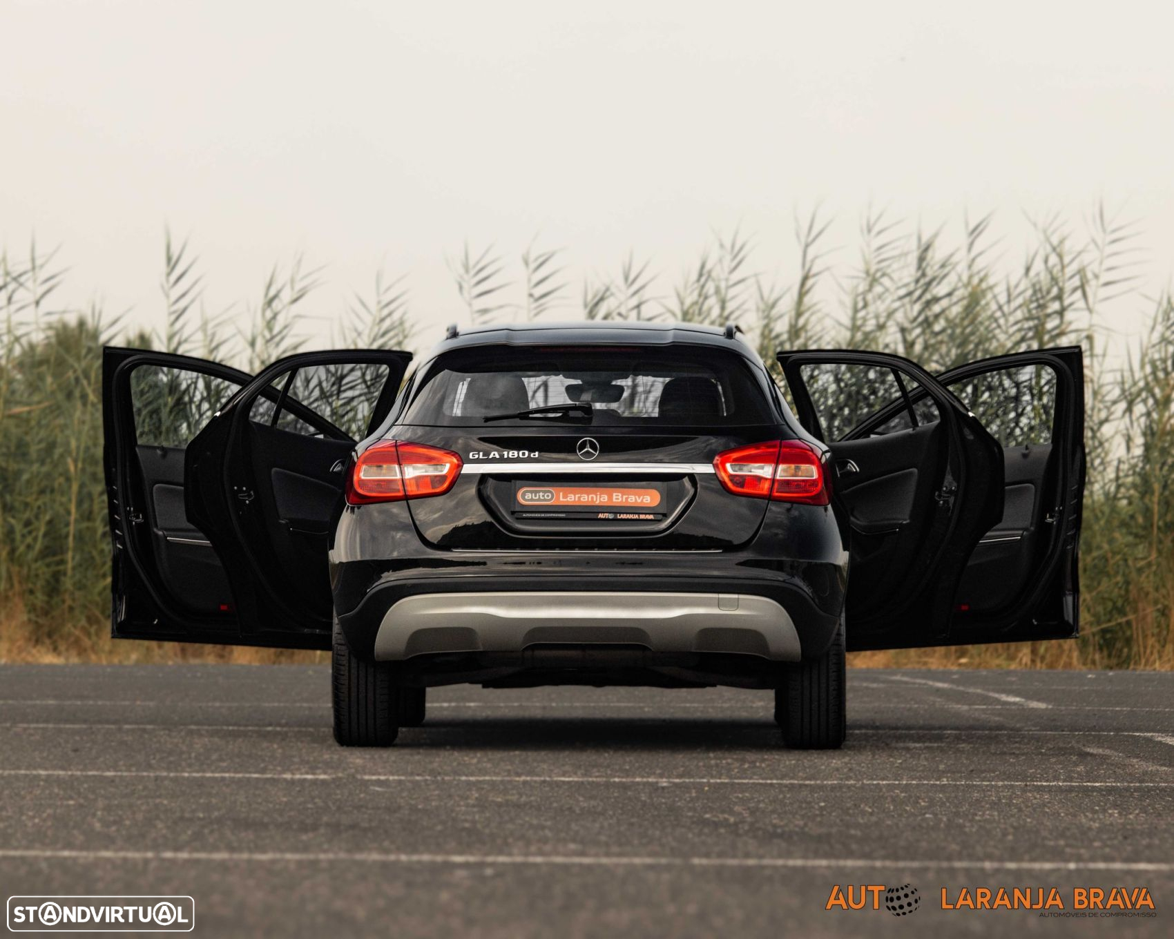 Mercedes-Benz GLA 180 d - 13
