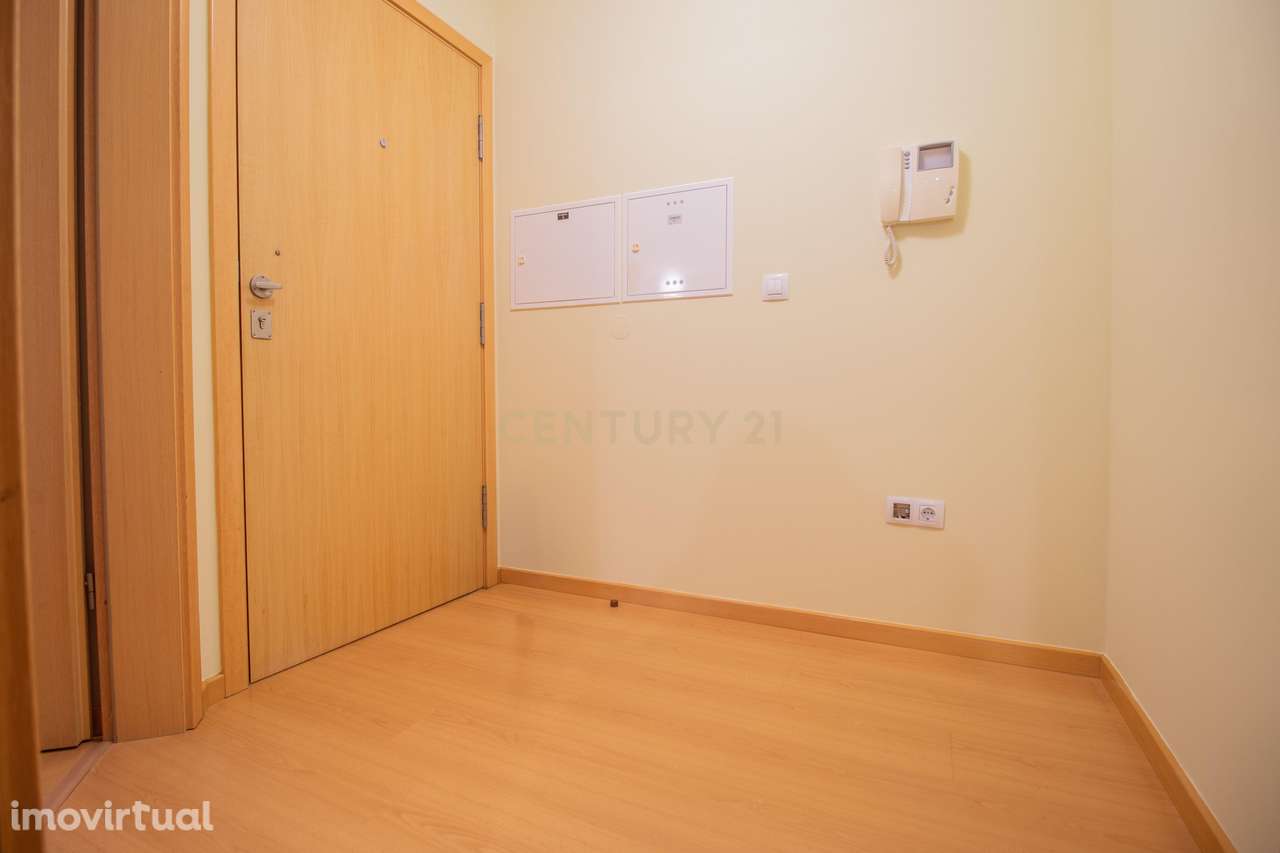 Apartamento T3 com garagem privada e arrumos – Tavarede, Figueira da F - Grande imagem: 4/34