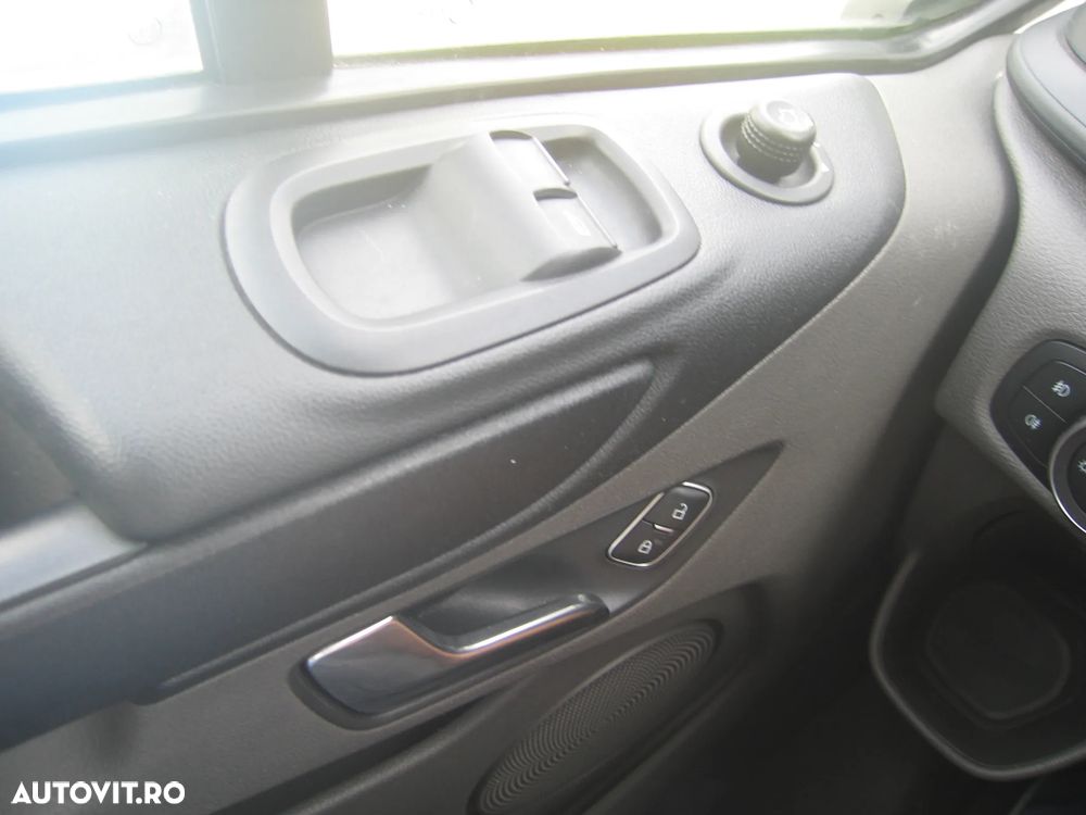 Ford TRANSIT CUSTOM , DUBA L1 - H 1, AC. EURO VI. - 18