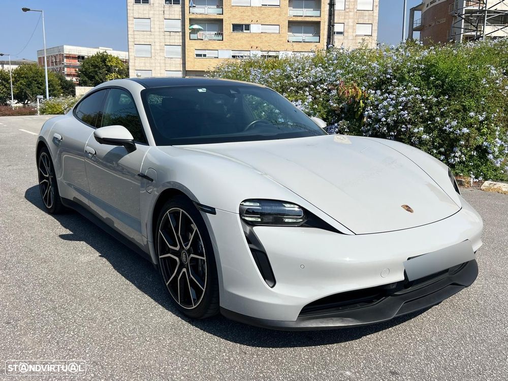 Porsche Taycan Standard - 10