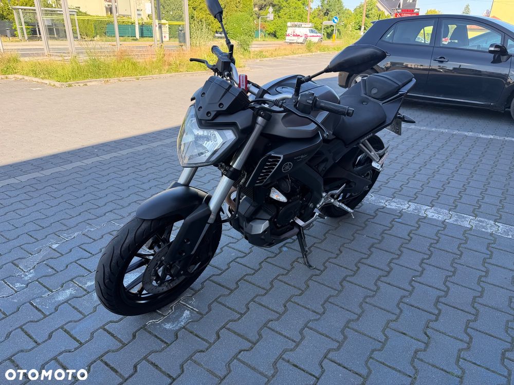 Yamaha MT - 4