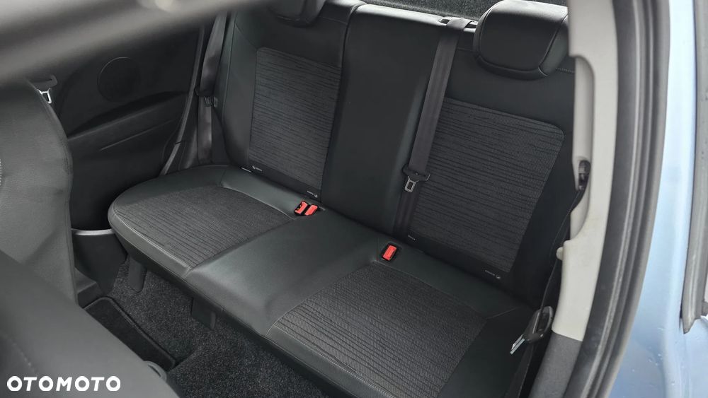 Opel Corsa 1.4 16V Energy - 20