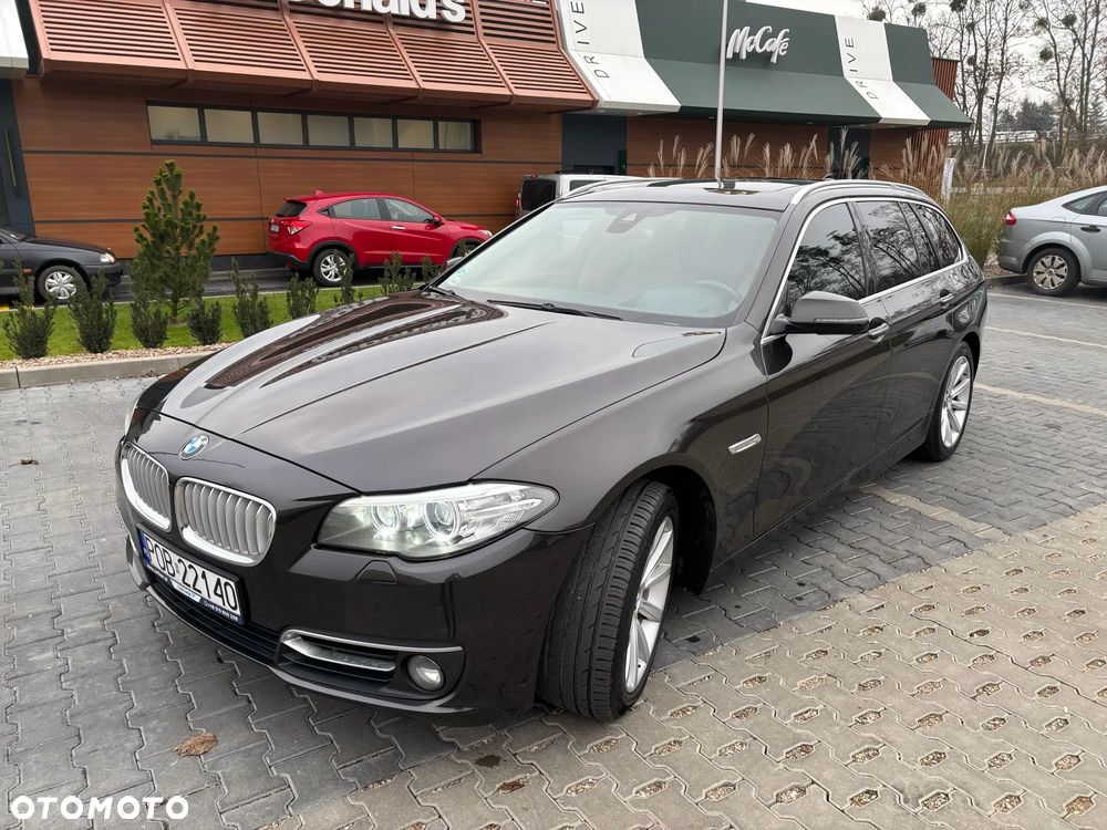 BMW Seria 5 525d xDrive Modern Line - 1