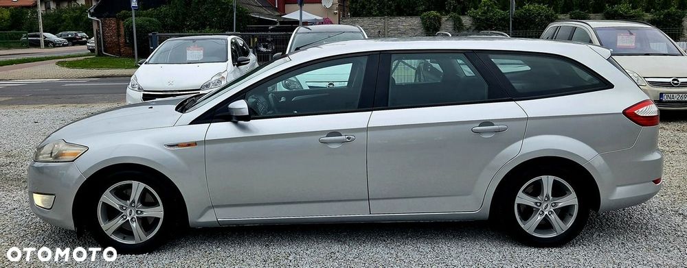 Ford Mondeo - 34