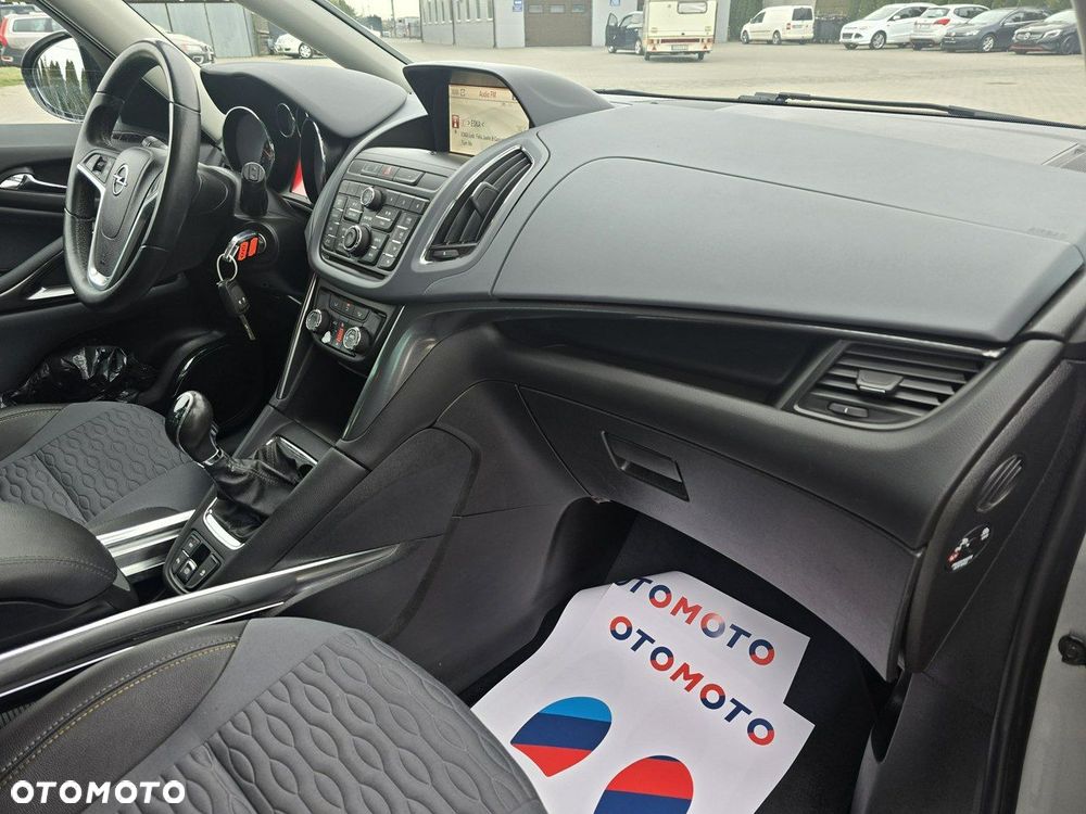 Opel Zafira - 21
