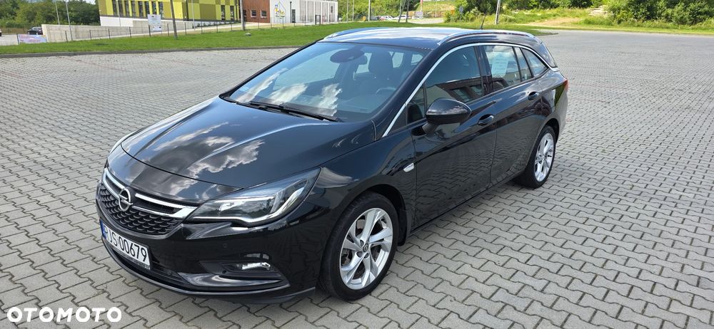 Opel Astra 1.6 CDTI Dynamic S&S - 10