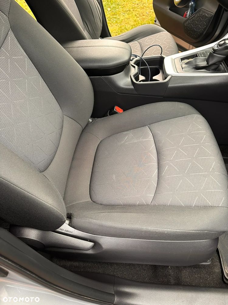 Toyota RAV4 2.0 Comfort 4x2 MS - 35