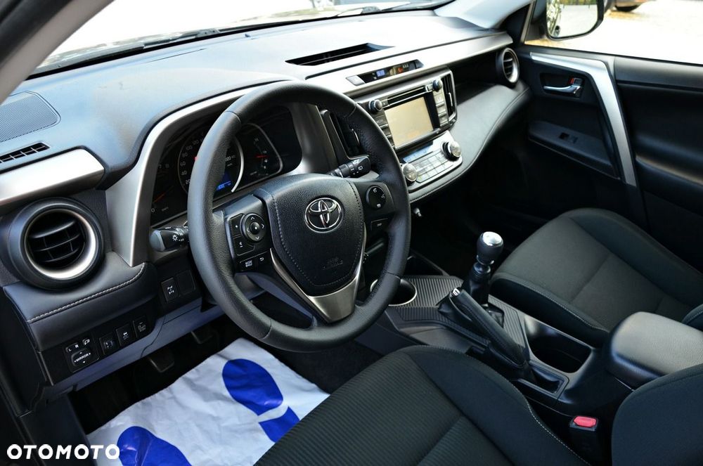 Toyota RAV4 2.0 Premium 4x4 - 30