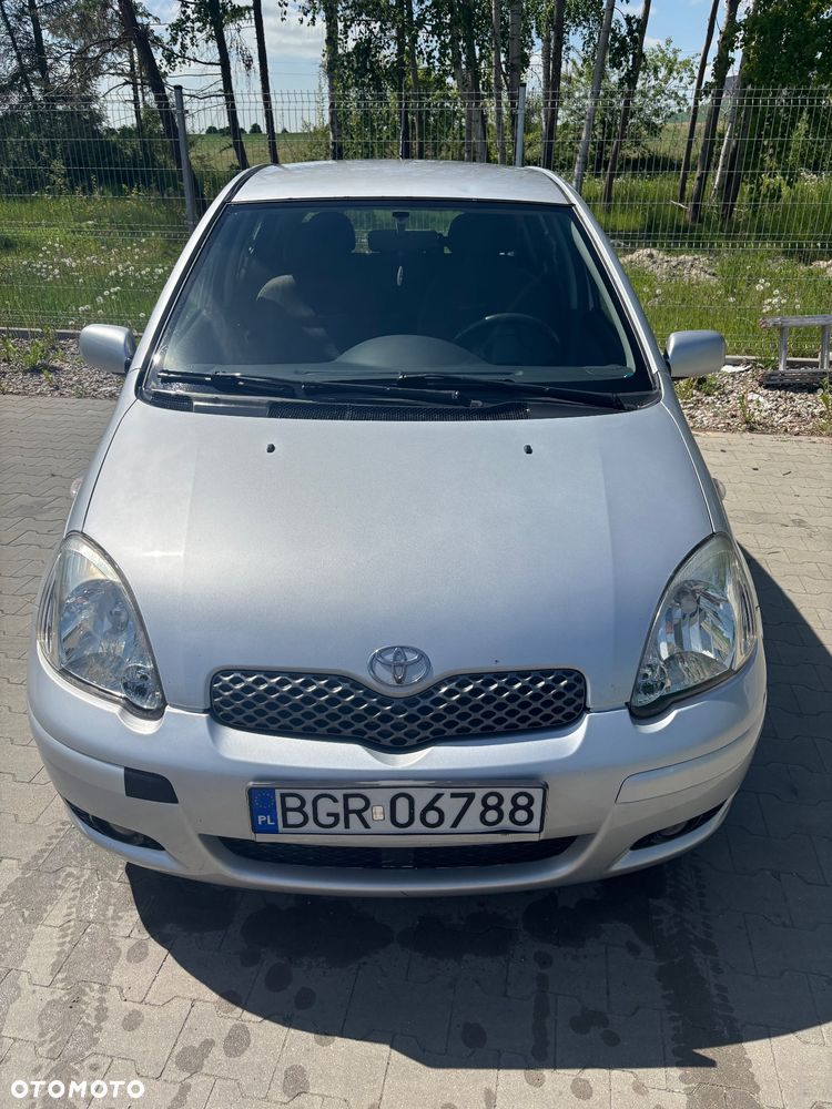 Toyota Yaris 1.4 D-4D Base - 1