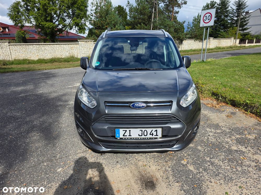 Ford Tourneo Connect Grand - 27