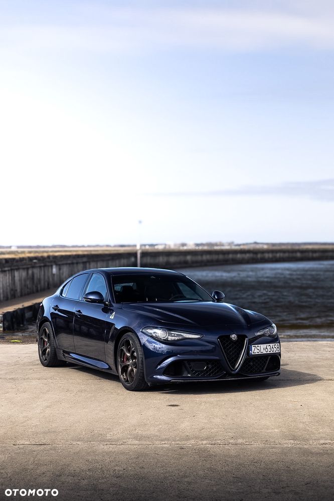 Alfa Romeo Giulia 2.9 Bi Turbo V6 Quadrifoglio - 1
