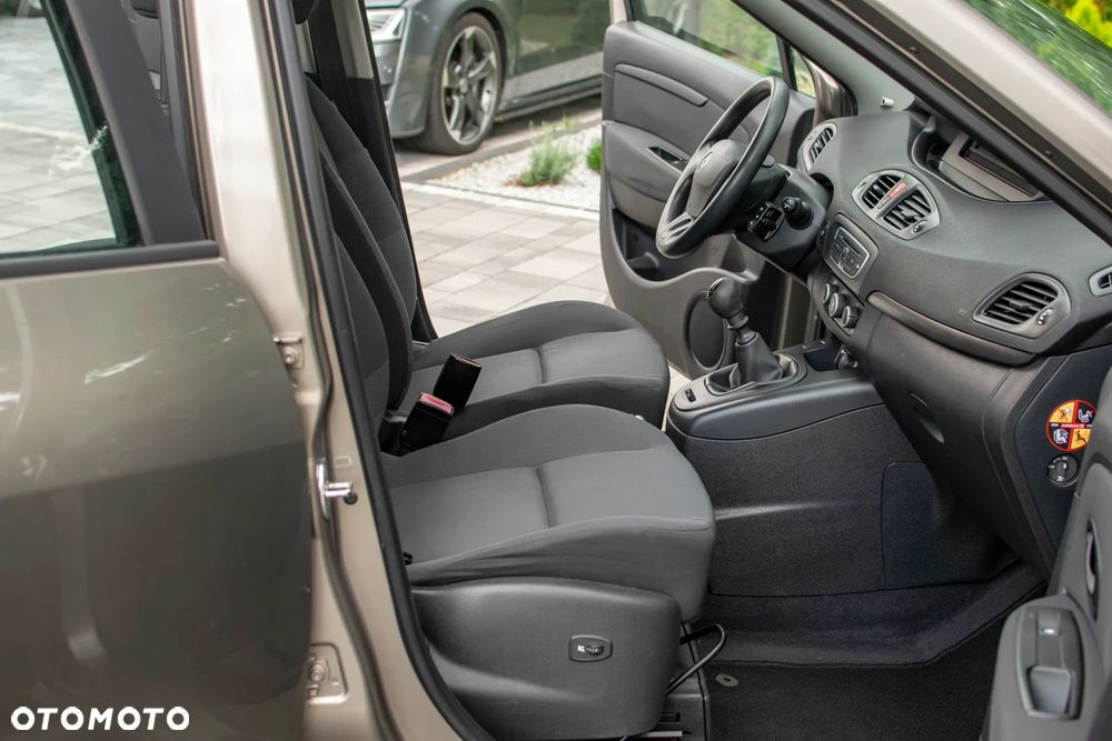 Renault Scenic - 33