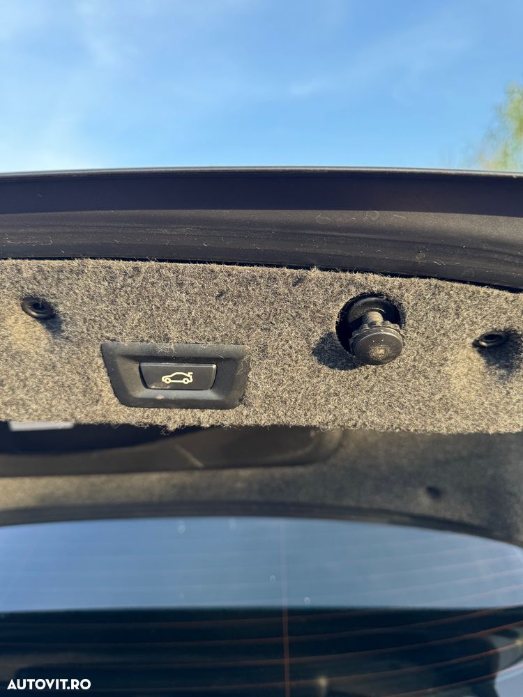 BMW Seria 5 ver-520d - 11