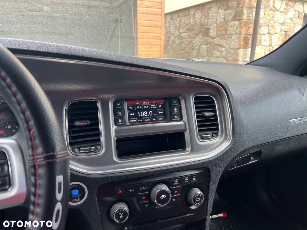 Dodge Charger 3.5 V6 Base - 11