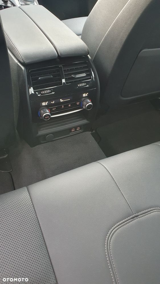 BMW Seria 5 530i GPF M Sport sport - 12