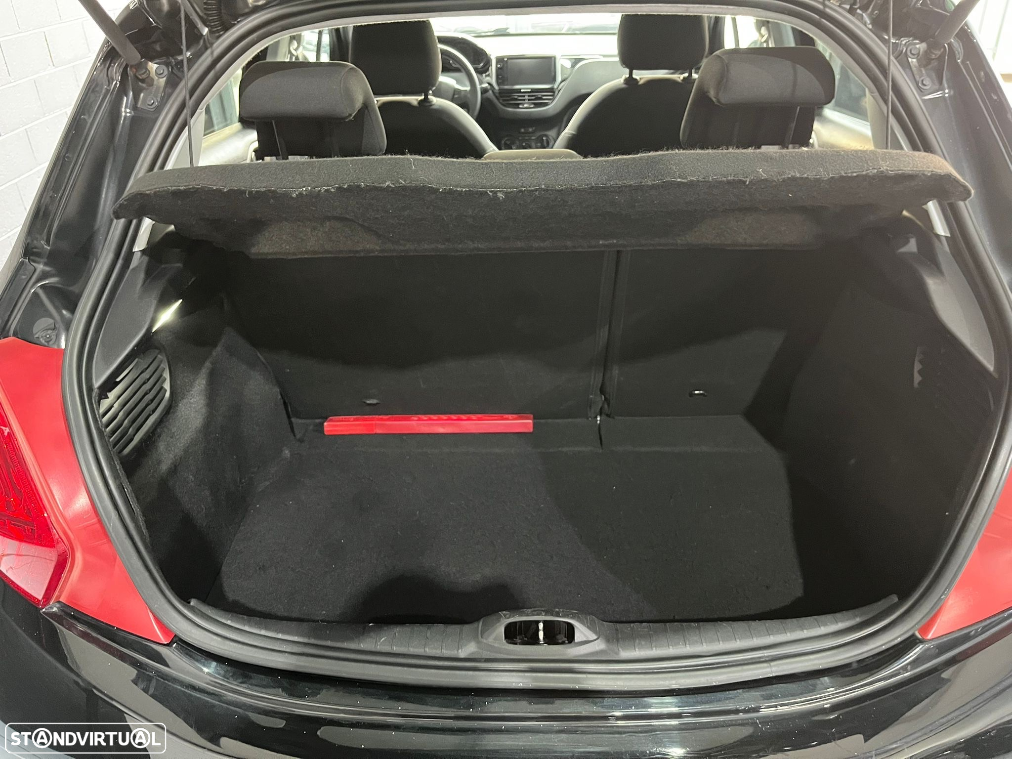 Peugeot 208 1.2 PureTech Active - 26