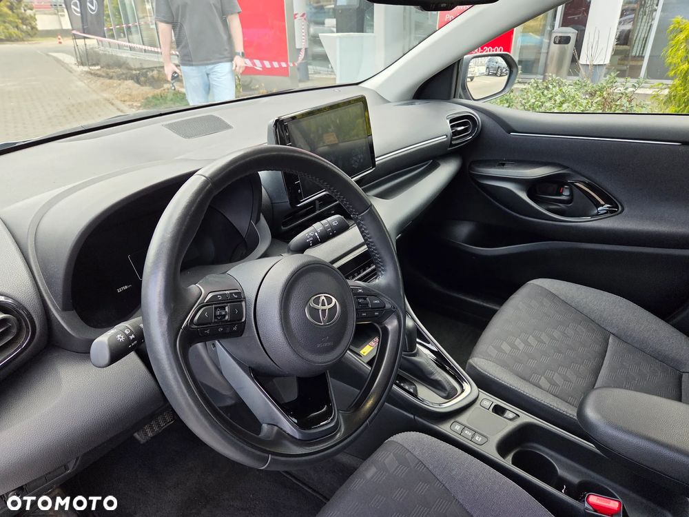 Toyota Yaris Hybrid 1.5 Style - 10