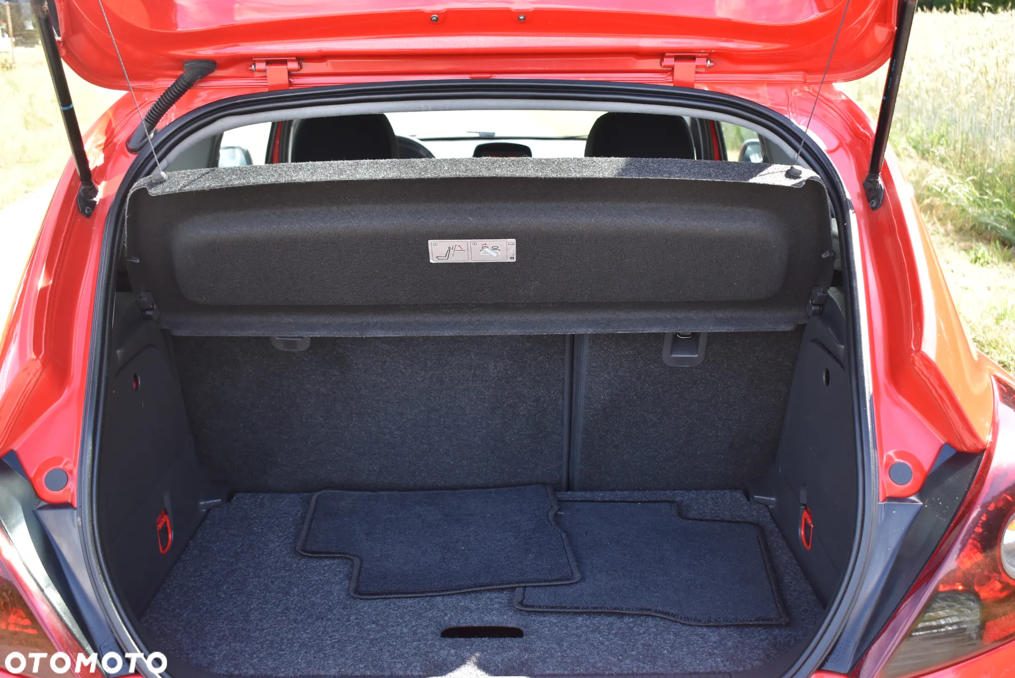 Opel Corsa 1.4 16V Sport - 27